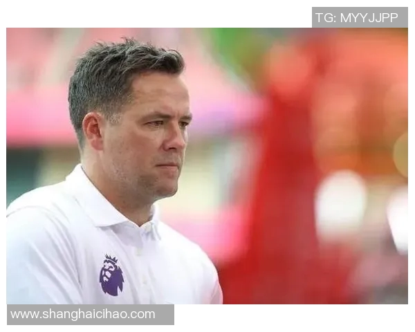 英国足球传奇欧文的辉煌职业生涯与成就回顾