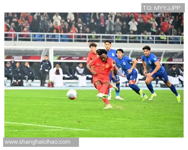 足球明星中是否存在近视球员及其对比赛表现的影响探讨