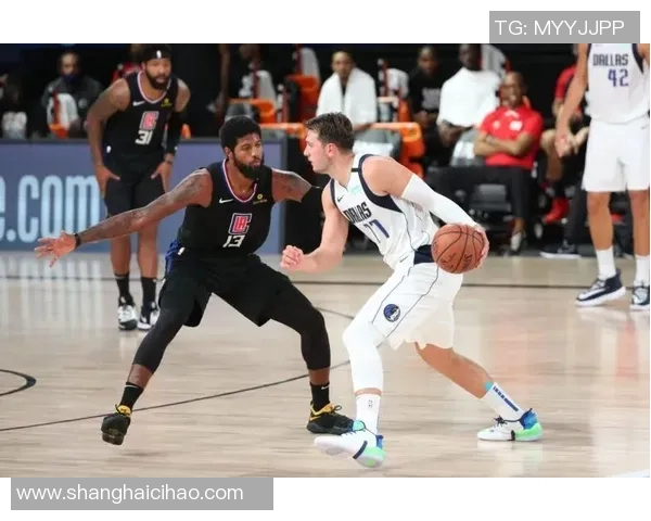 2015年勇士与小牛精彩对决录像回放全程回顾与分析 2015年勇士与小牛精彩对决录像回放全程回顾与分析